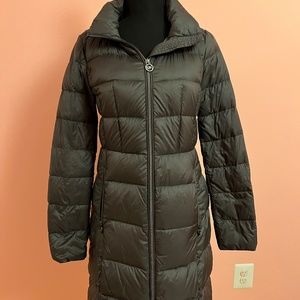 Lightweight coat